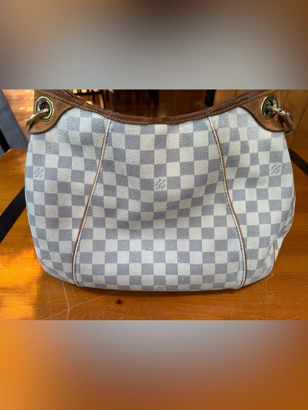 Louis Vuitton Damier hobo